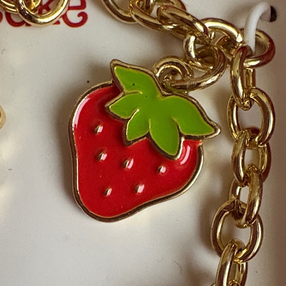 NWT- Strawberry Shortcake Gold Charm Bracelet - Picture 5 of 10